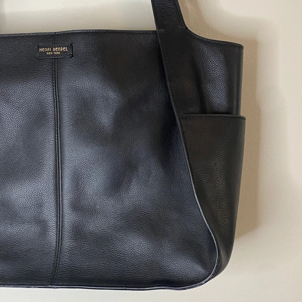 Henri Bendel Black Leather Shoulder Bag